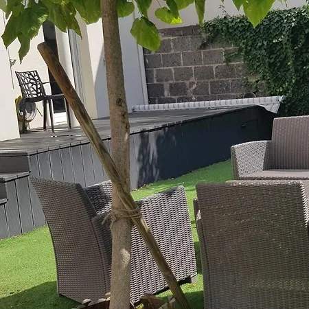 Le Clos Des Domes - Centre Avec Jardin Holiday home Clermont-Ferrand