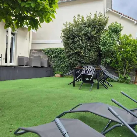 Holiday home Le Clos Des Domes - Centre Avec Jardin Clermont-Ferrand